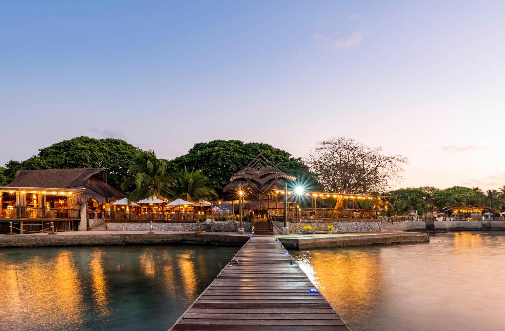 Hotel Isla Del Encanto Бару Екстер'єр фото